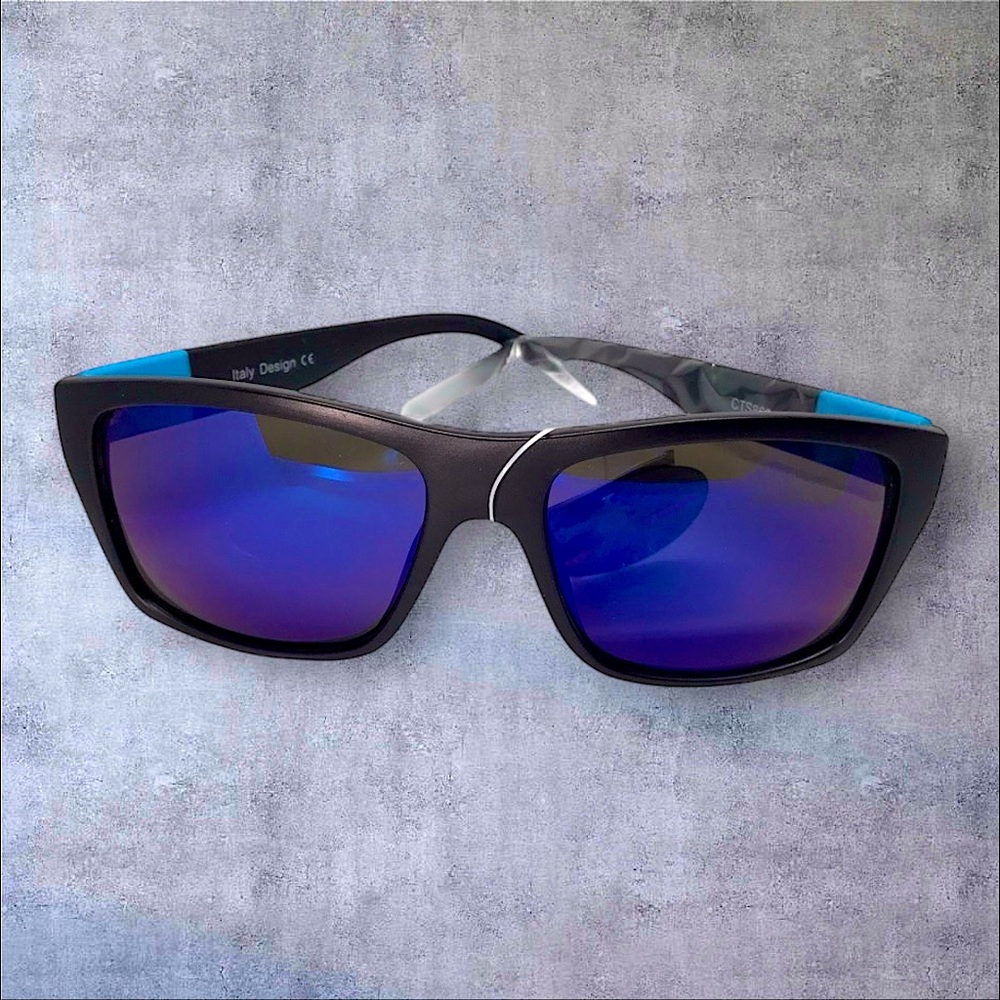 Black and Blue Mirrored Sunglasses Retro Deadstock Unisex Minimalist Style